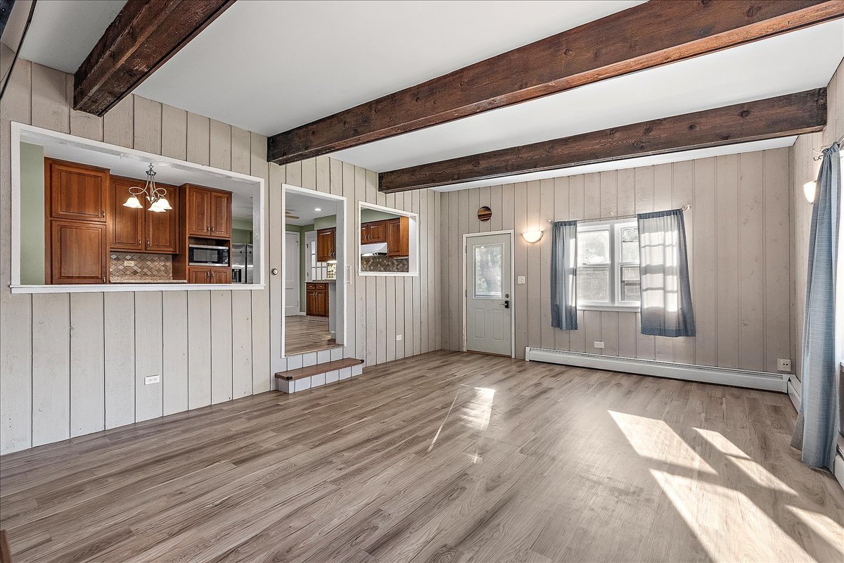 1758 Pine Road, Homewood, IL 60430