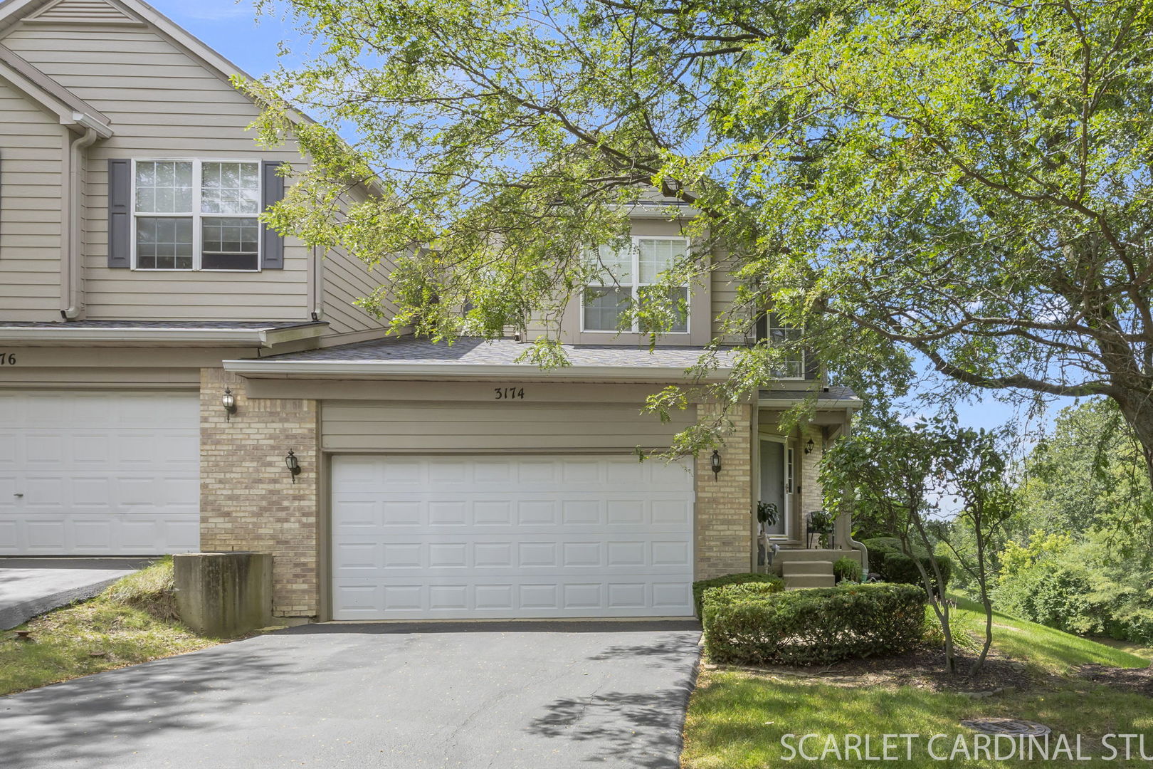 3174 Foxridge Court, Woodridge, IL 60517