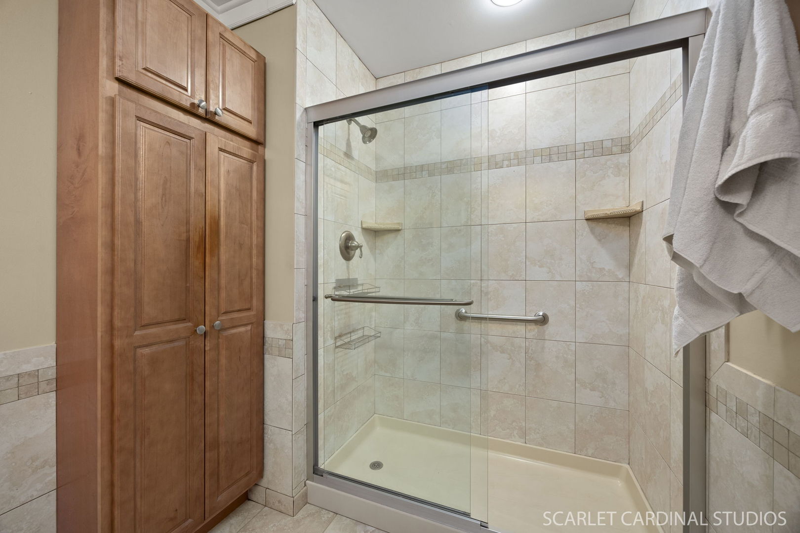 3174 Foxridge Court, Woodridge, IL 60517
