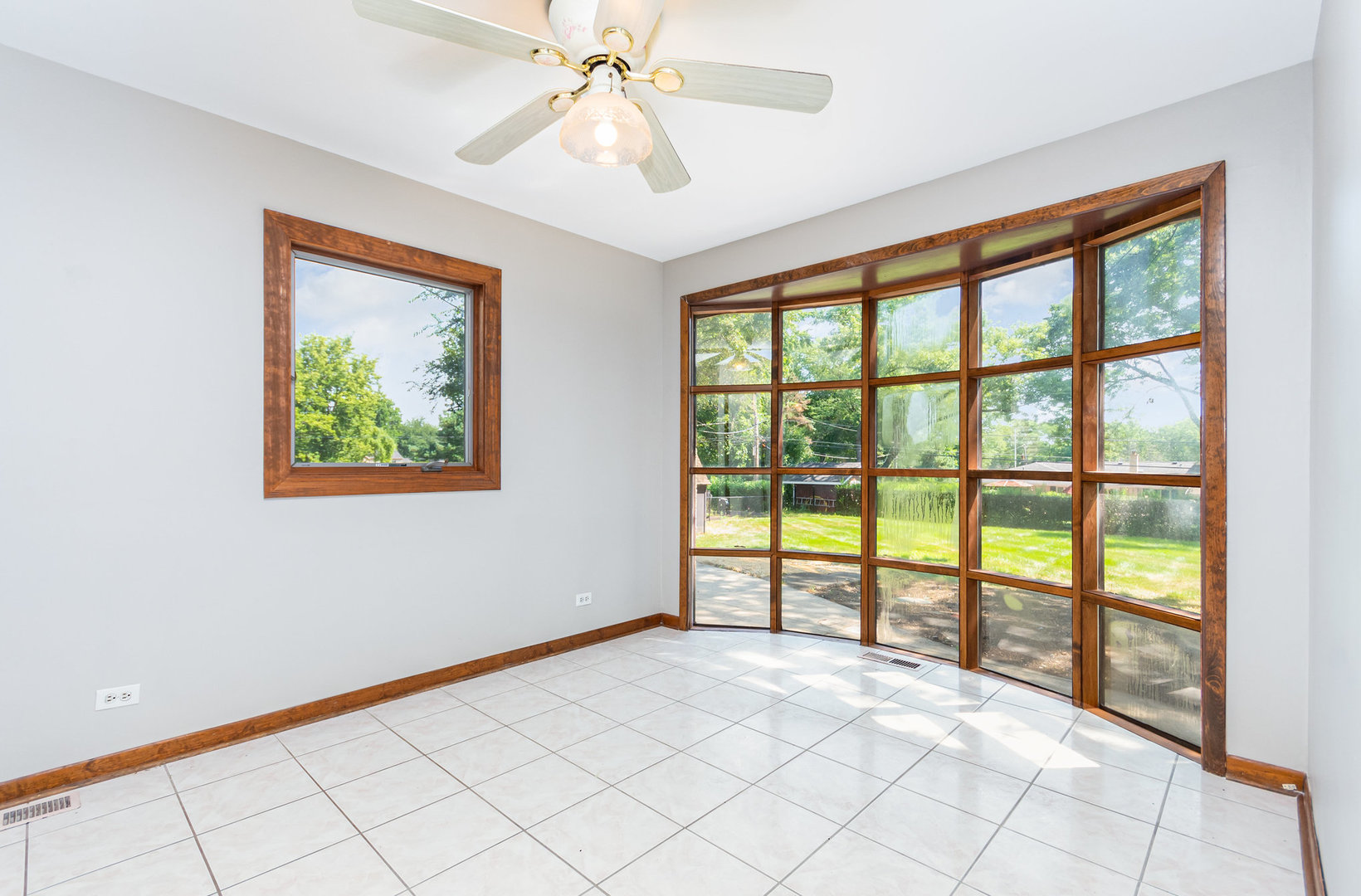 6N325 Linden Avenue, Medinah, IL 60157