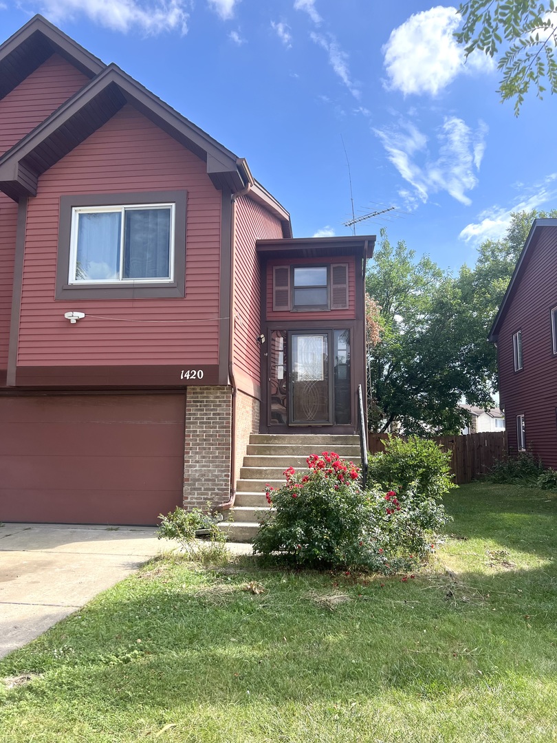 1420 Chippewa Trail, Wheeling, IL 60090
