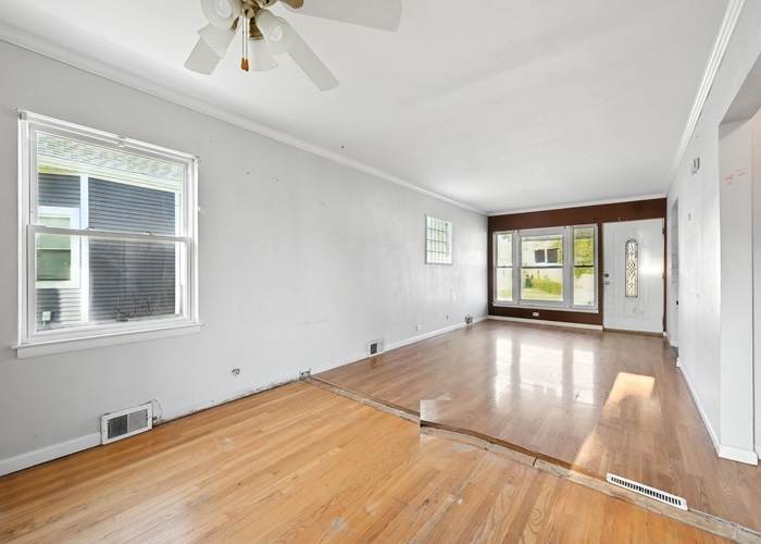 3310 Highland Avenue, Berwyn, IL 60402