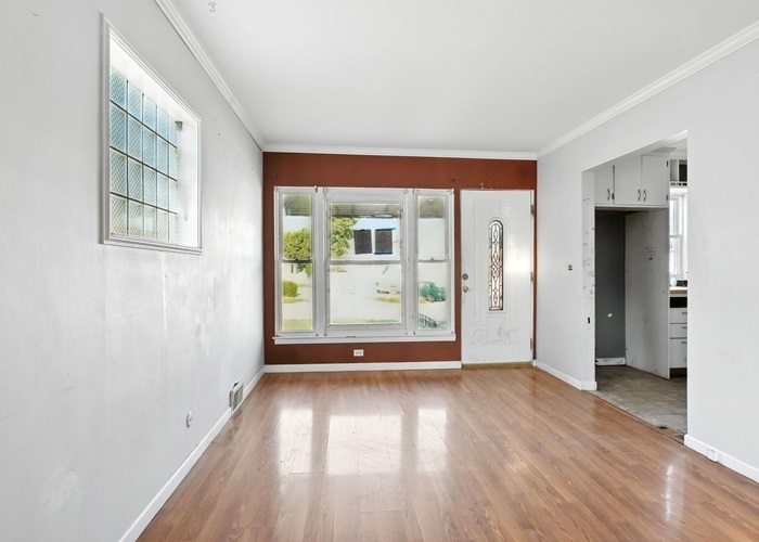 3310 Highland Avenue, Berwyn, IL 60402