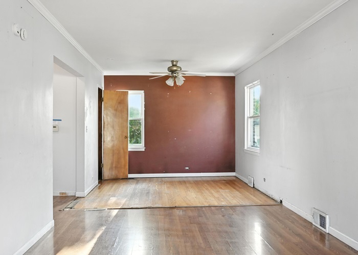 3310 Highland Avenue, Berwyn, IL 60402