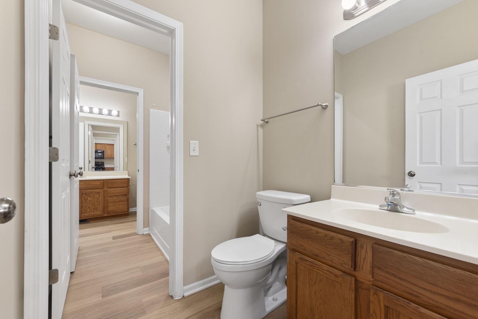 3005 Courtney Street #3005, Plano, IL 60545