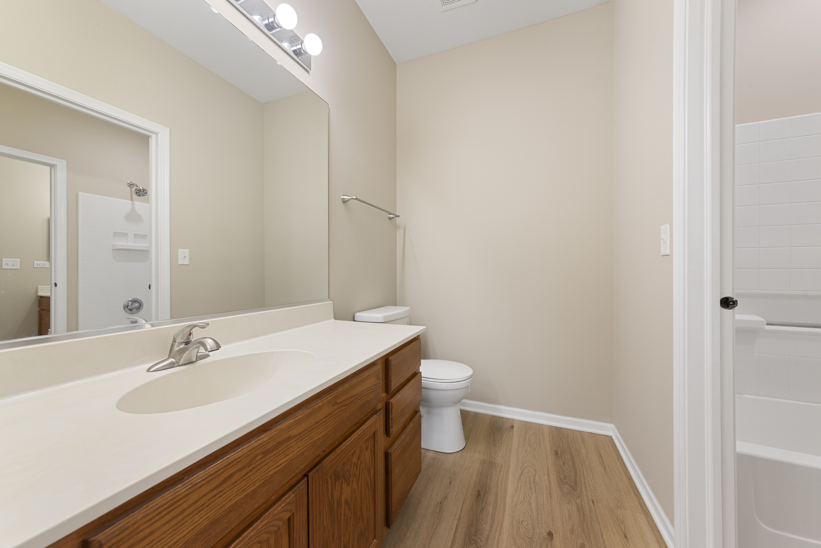 3005 Courtney Street #3005, Plano, IL 60545