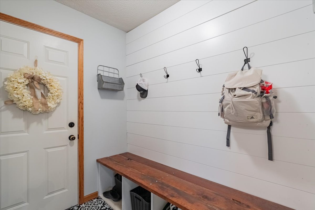 803 N East Street, Hudson, IL 61748