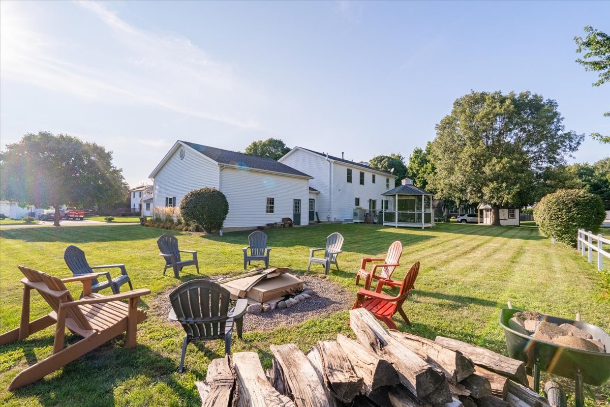 803 N East Street, Hudson, IL 61748