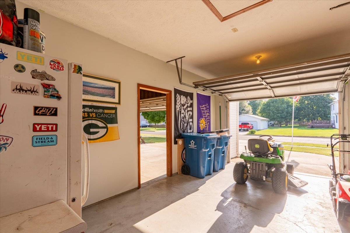 803 N East Street, Hudson, IL 61748