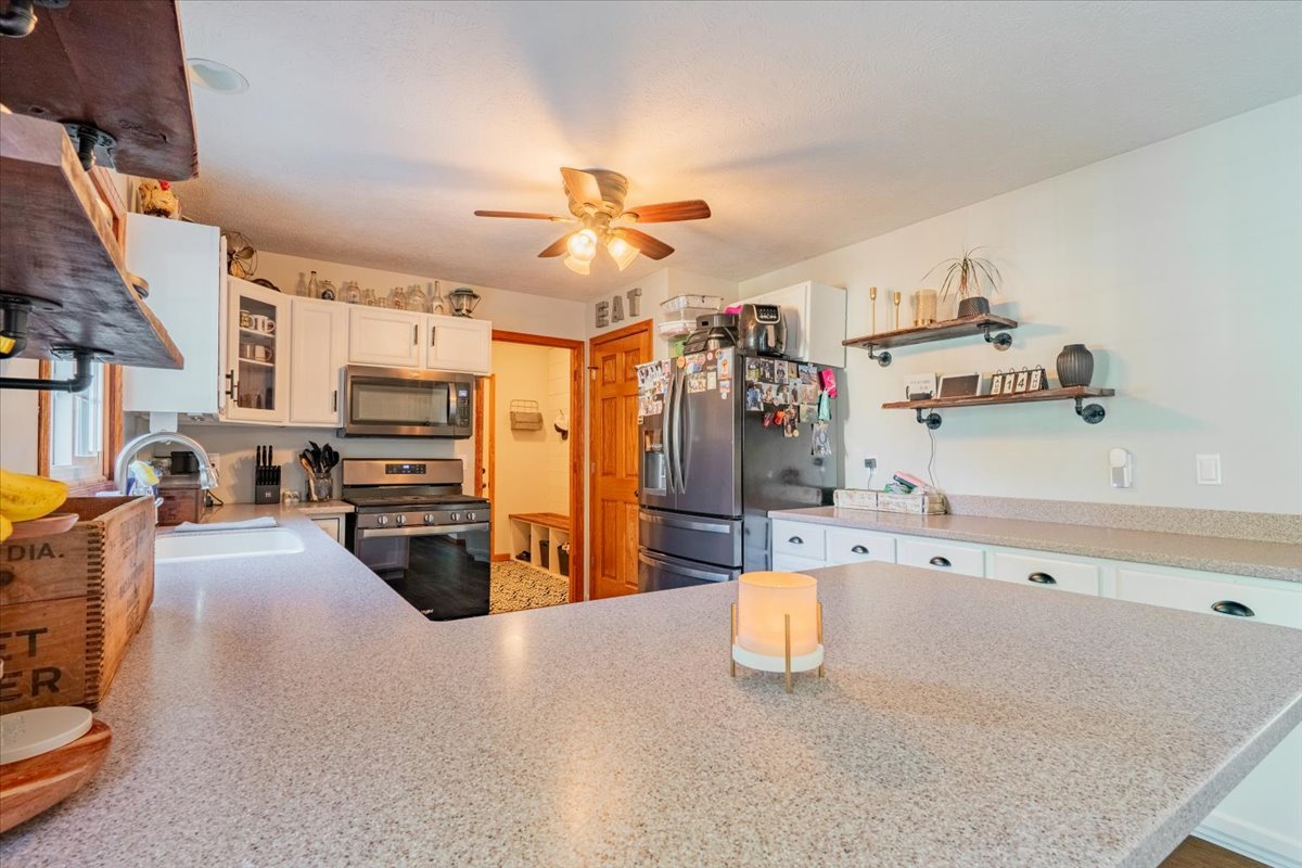 803 N East Street, Hudson, IL 61748