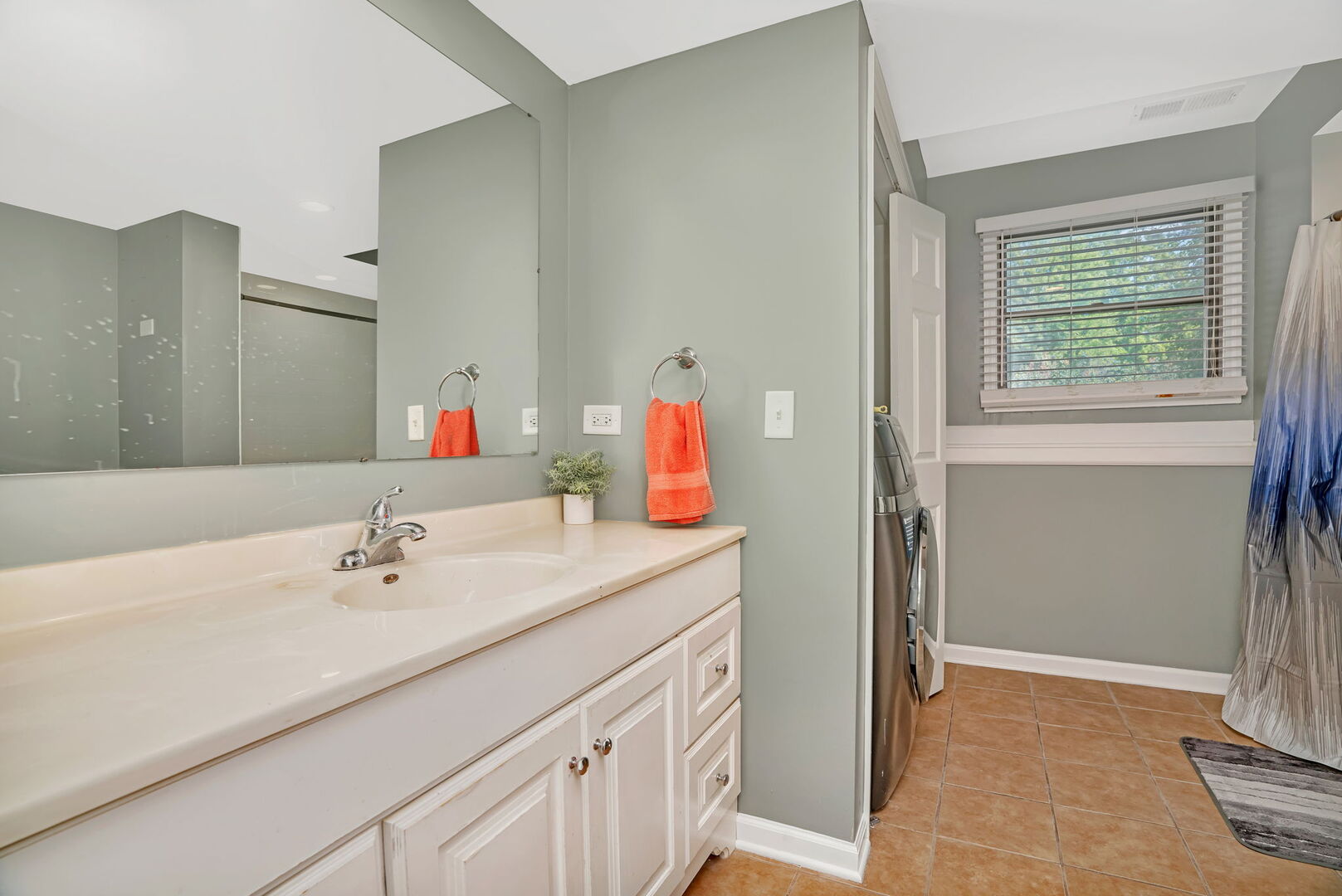 22416 S Kings Court, Shorewood, IL 60404