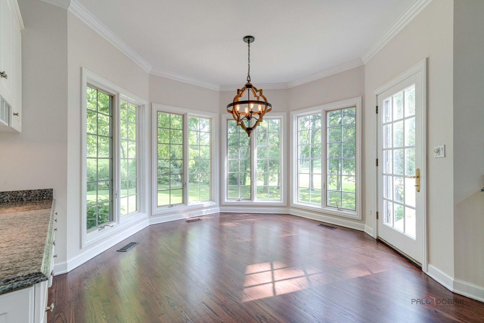12 RIDERWOOD Road, North Barrington, IL 60010