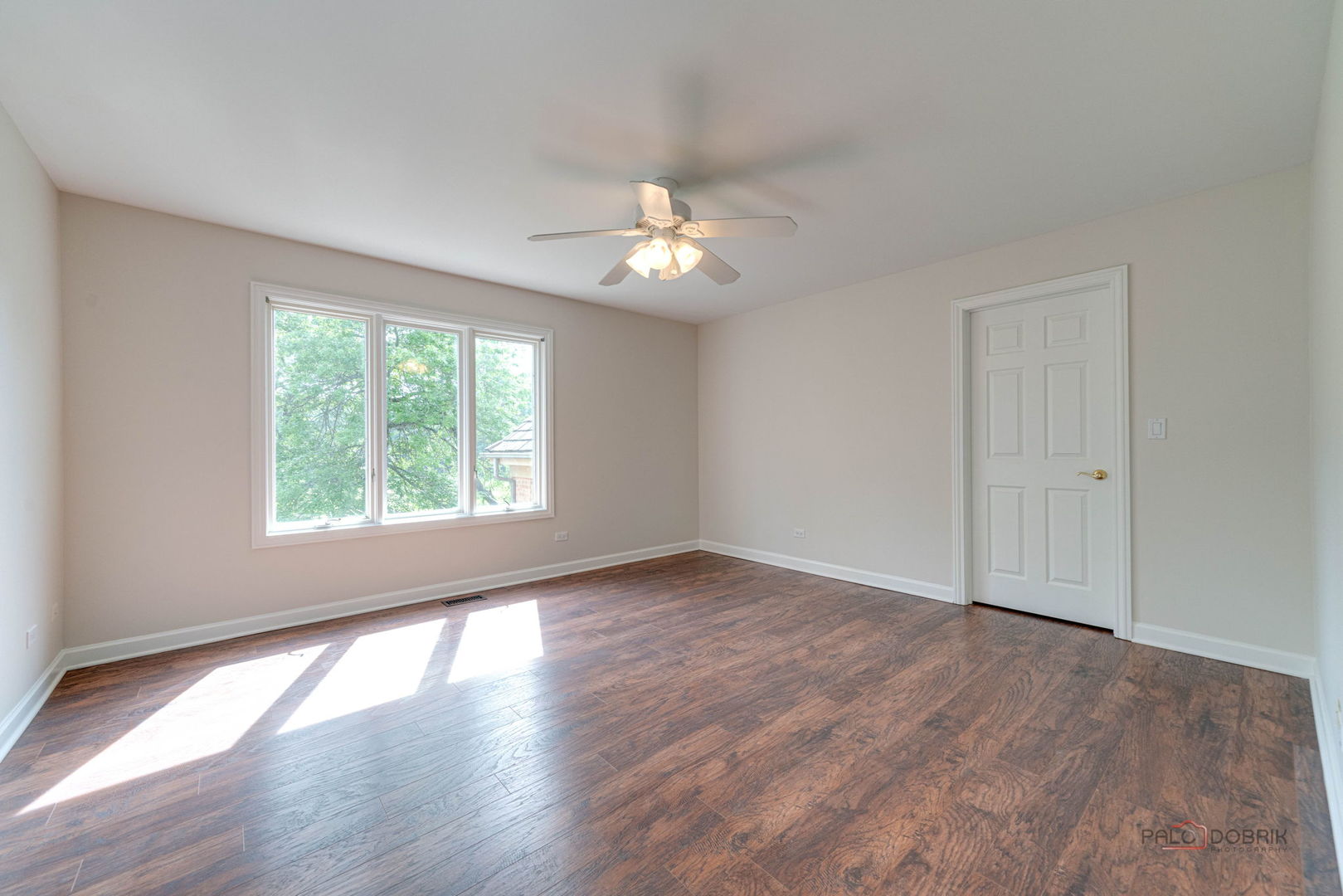 12 RIDERWOOD Road, North Barrington, IL 60010