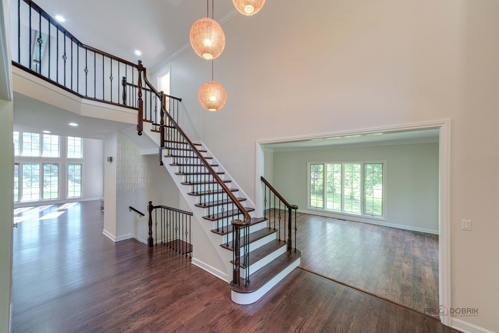12 RIDERWOOD Road, North Barrington, IL 60010
