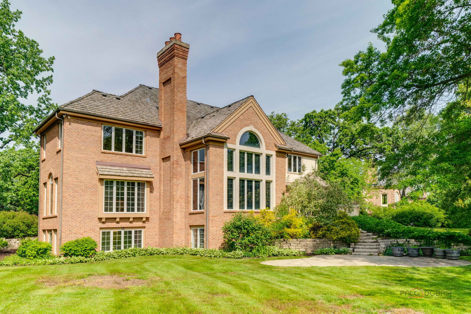 12 RIDERWOOD Road, North Barrington, IL 60010