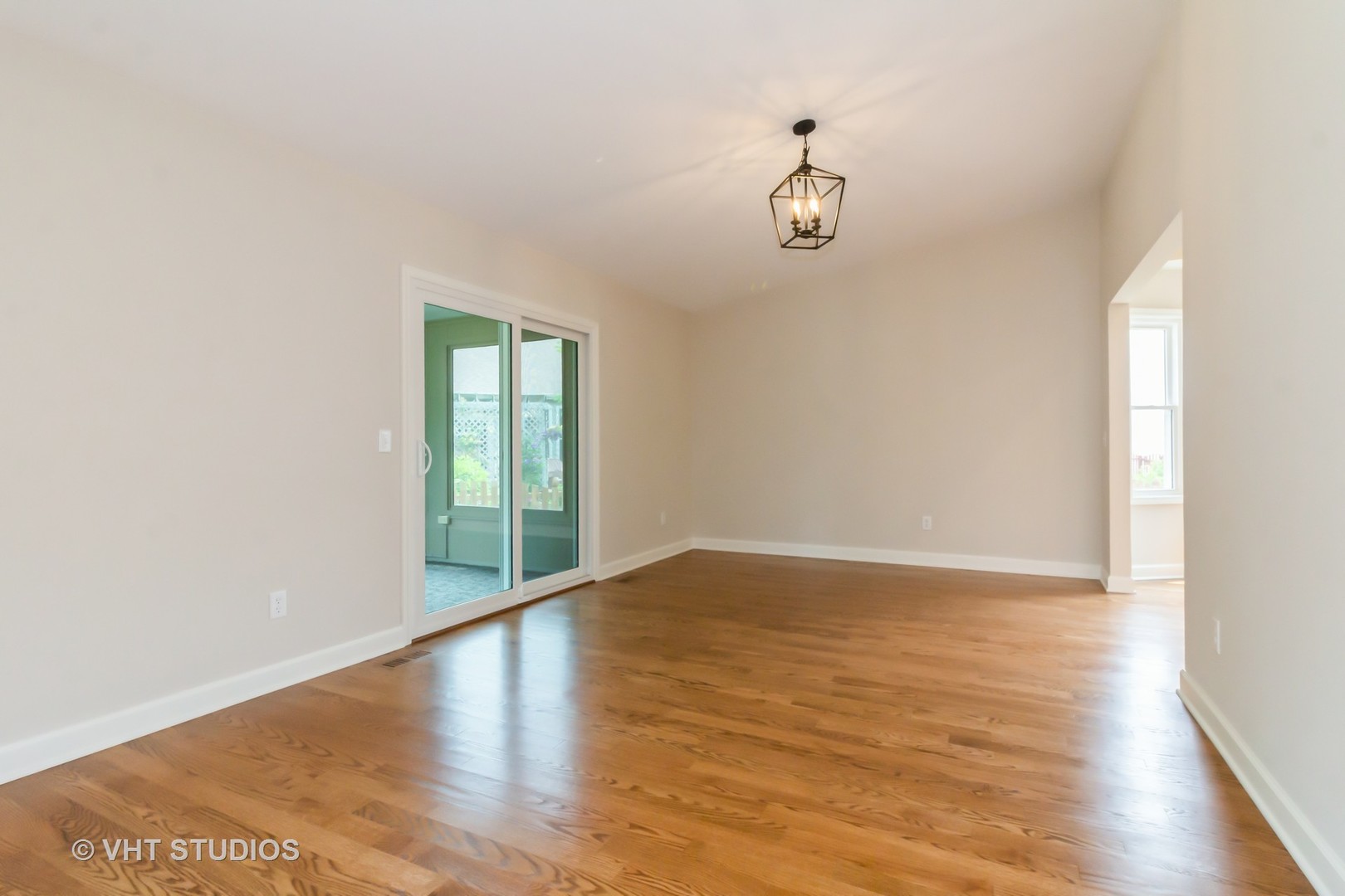 2509 Oak Trails Drive, Aurora, IL 60506