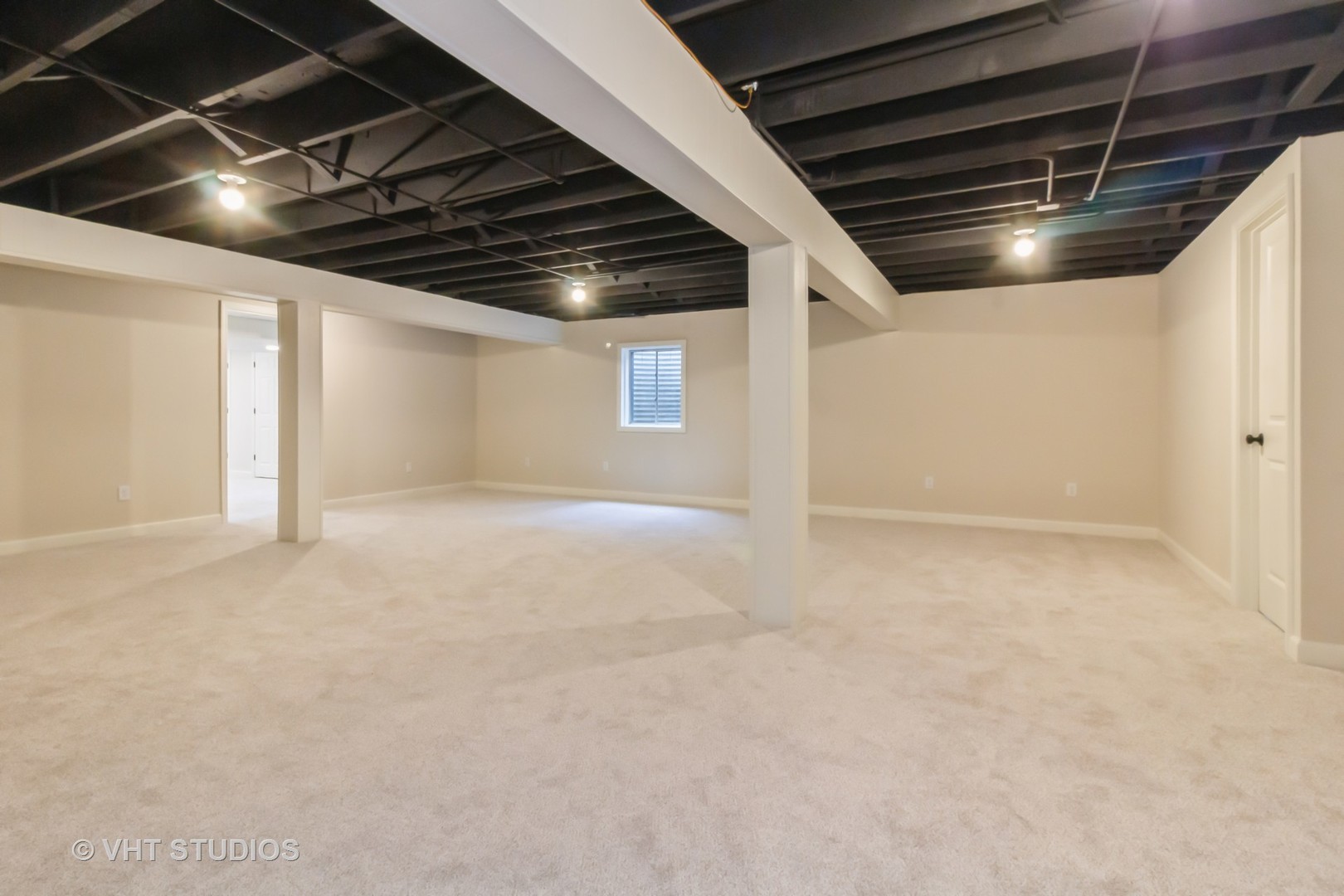 2509 Oak Trails Drive, Aurora, IL 60506