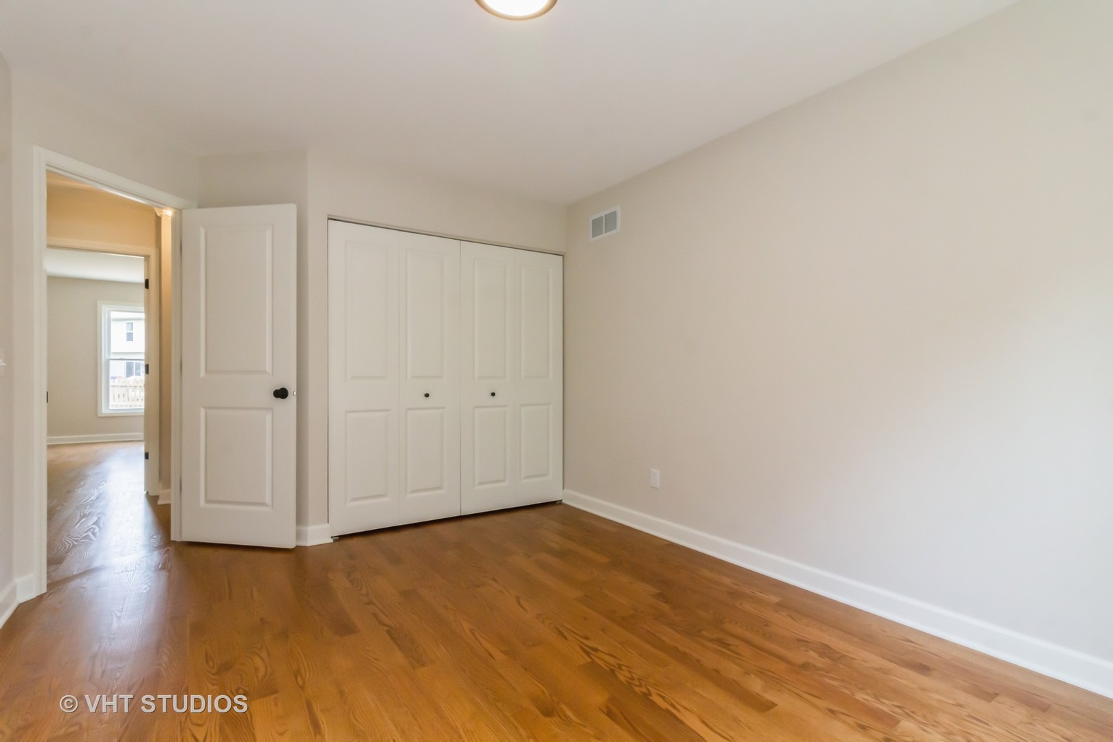 2509 Oak Trails Drive, Aurora, IL 60506