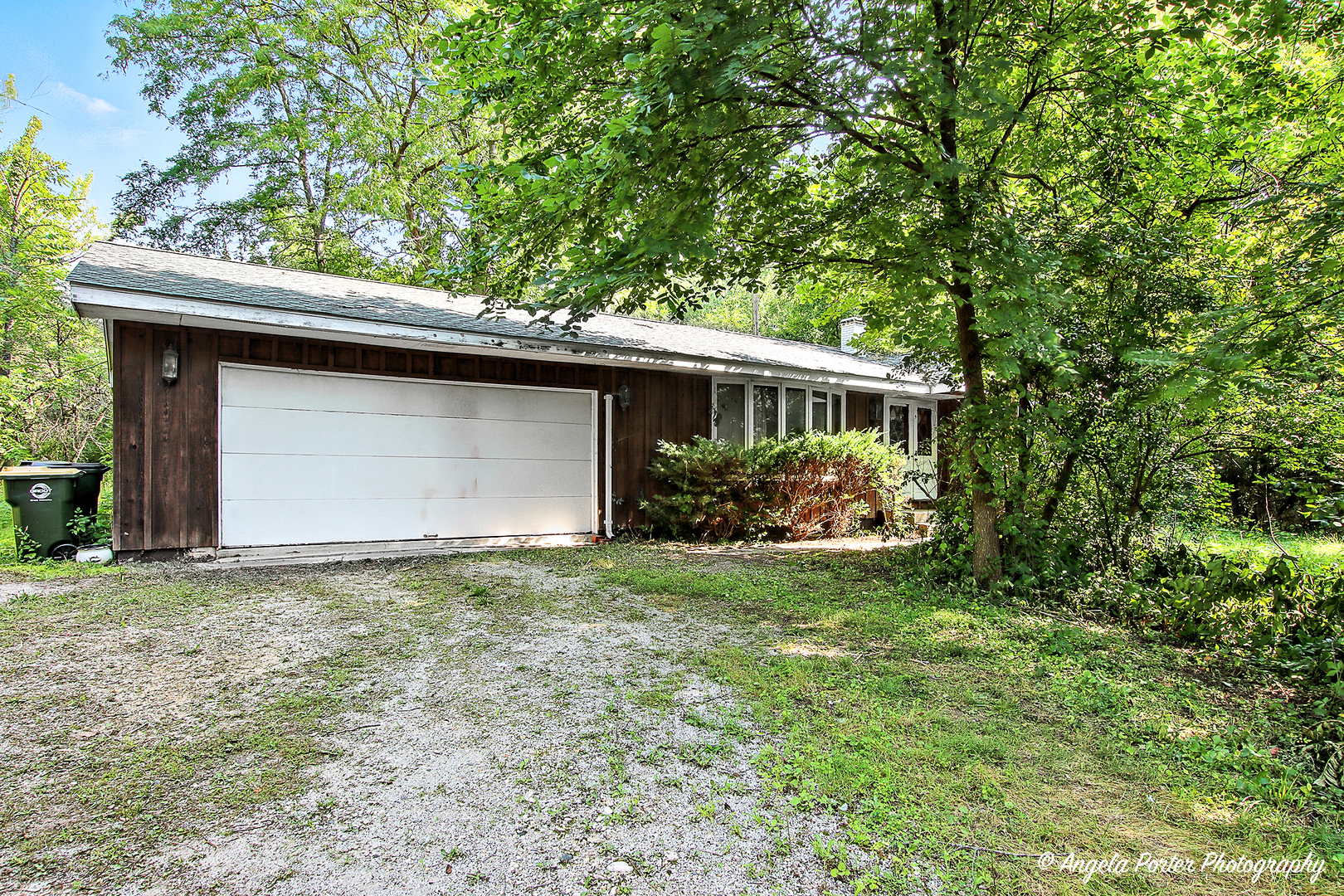 24952 W Island Drive, Antioch, IL 60002
