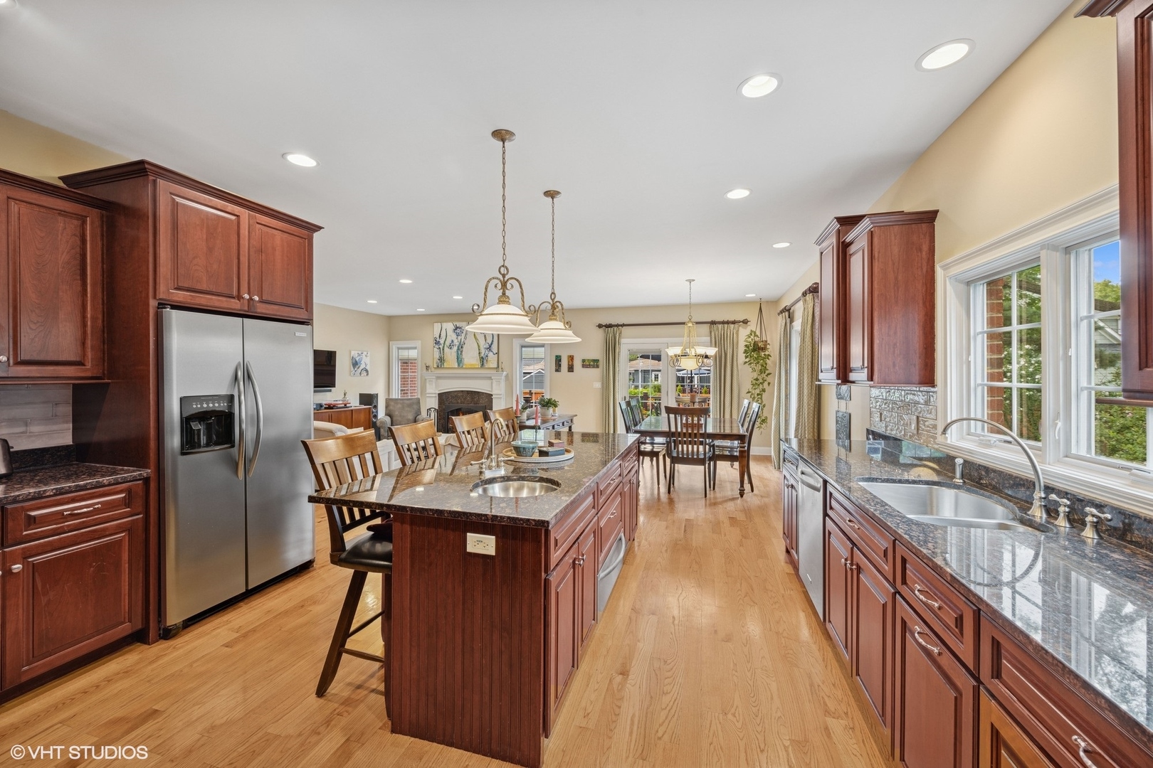 1106 S Kensington Avenue, La Grange, IL 60525