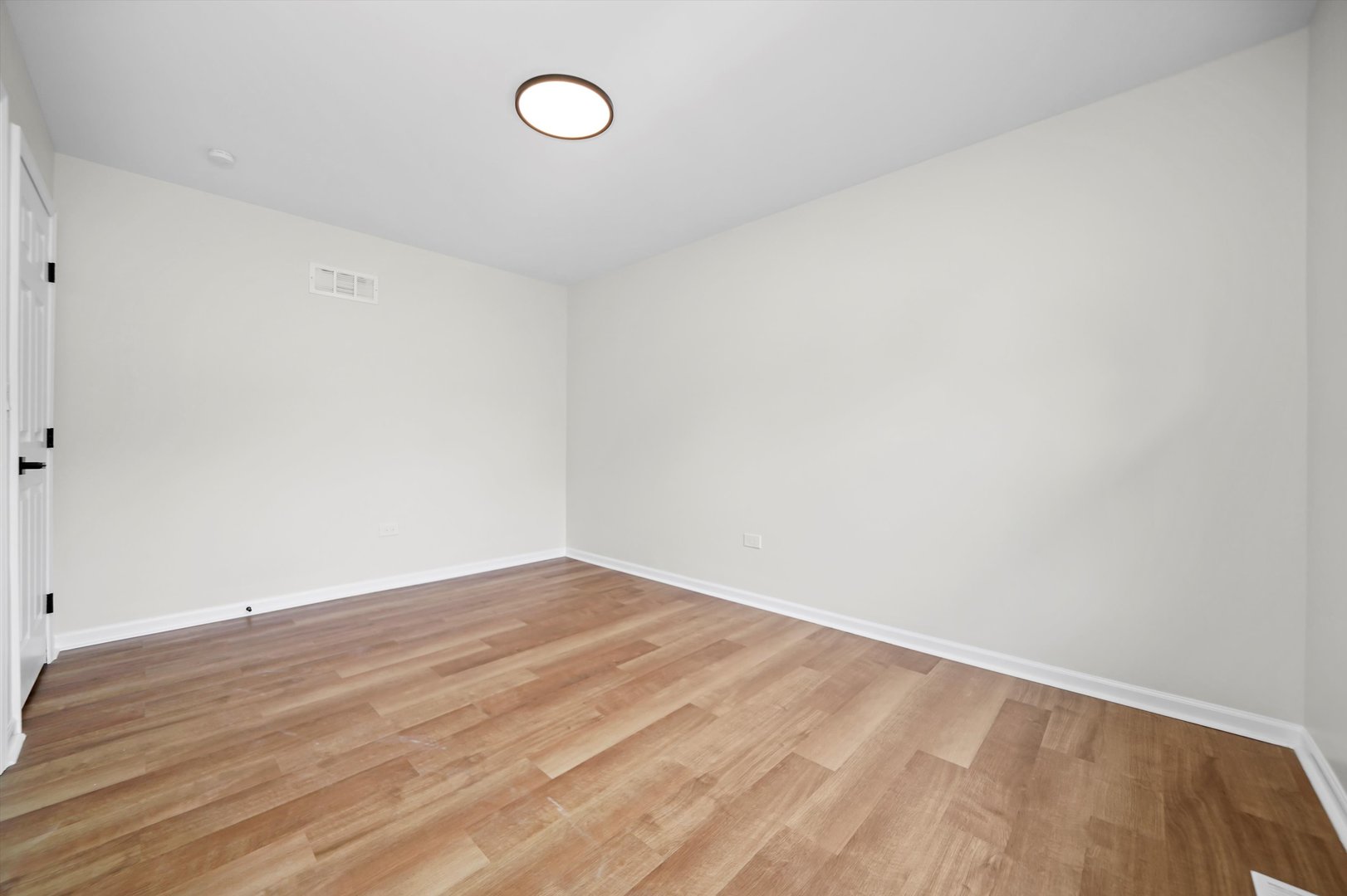 1668 Hidden Valley Drive, Bolingbrook, IL 60490