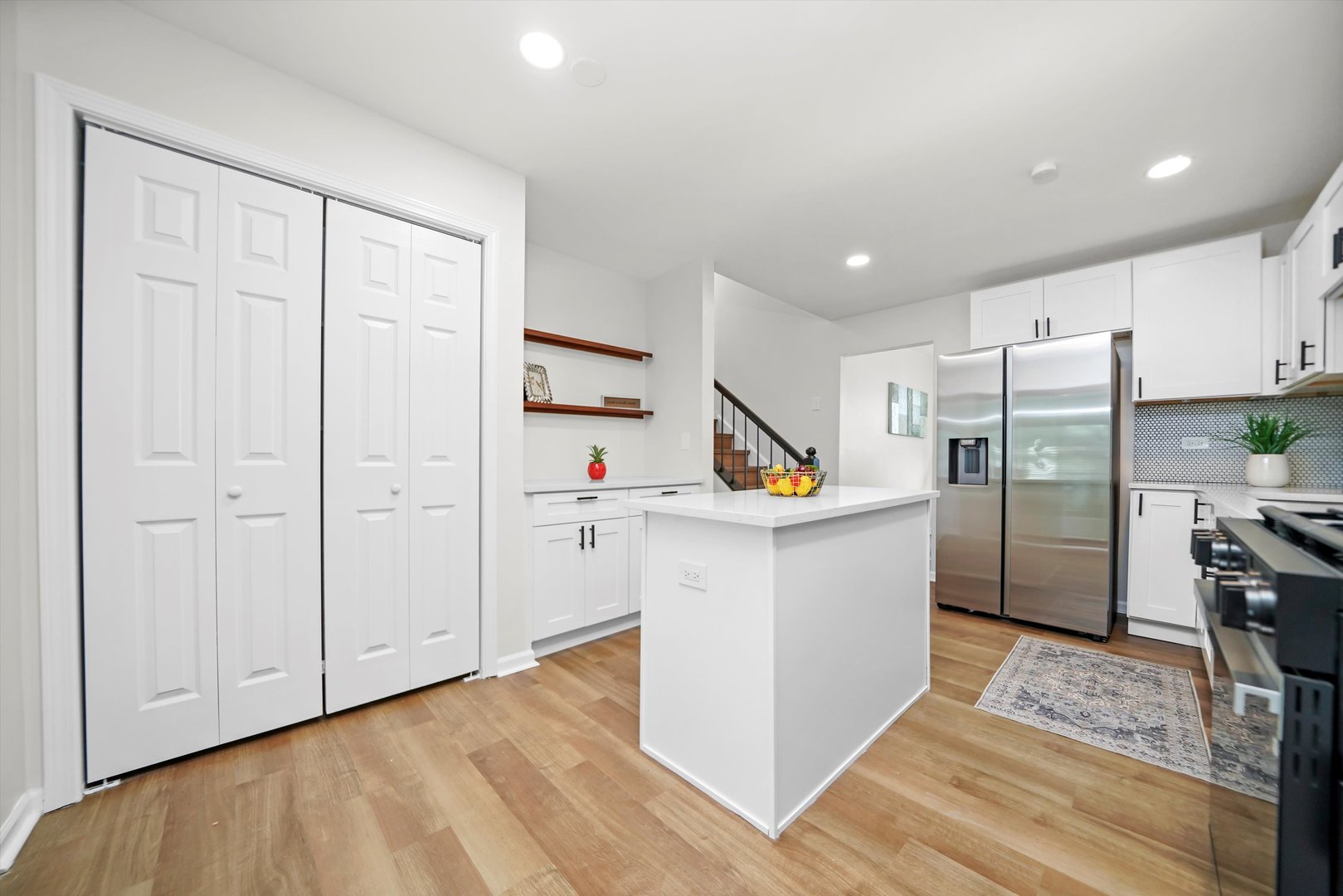 1668 Hidden Valley Drive, Bolingbrook, IL 60490