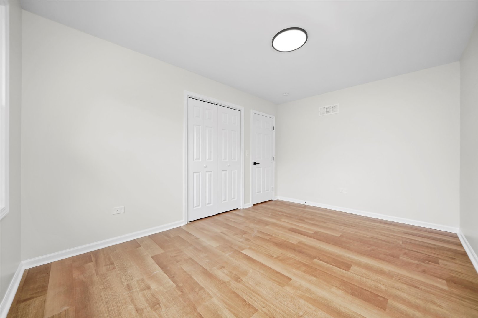 1668 Hidden Valley Drive, Bolingbrook, IL 60490