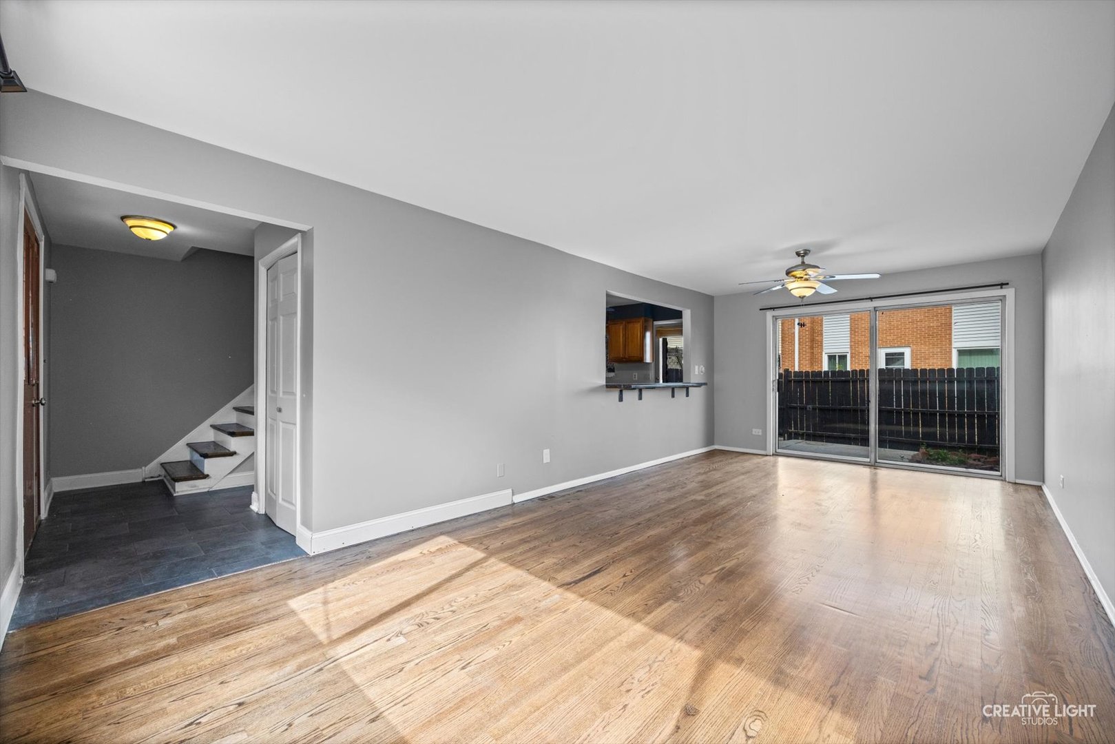 8044 W Lyons Street #B, Niles, IL 60714