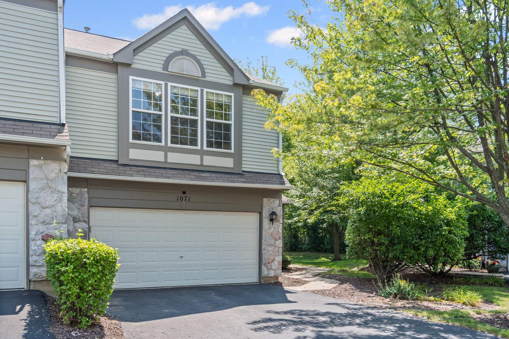 1071 Stamford Court #1071, Aurora, IL 60502