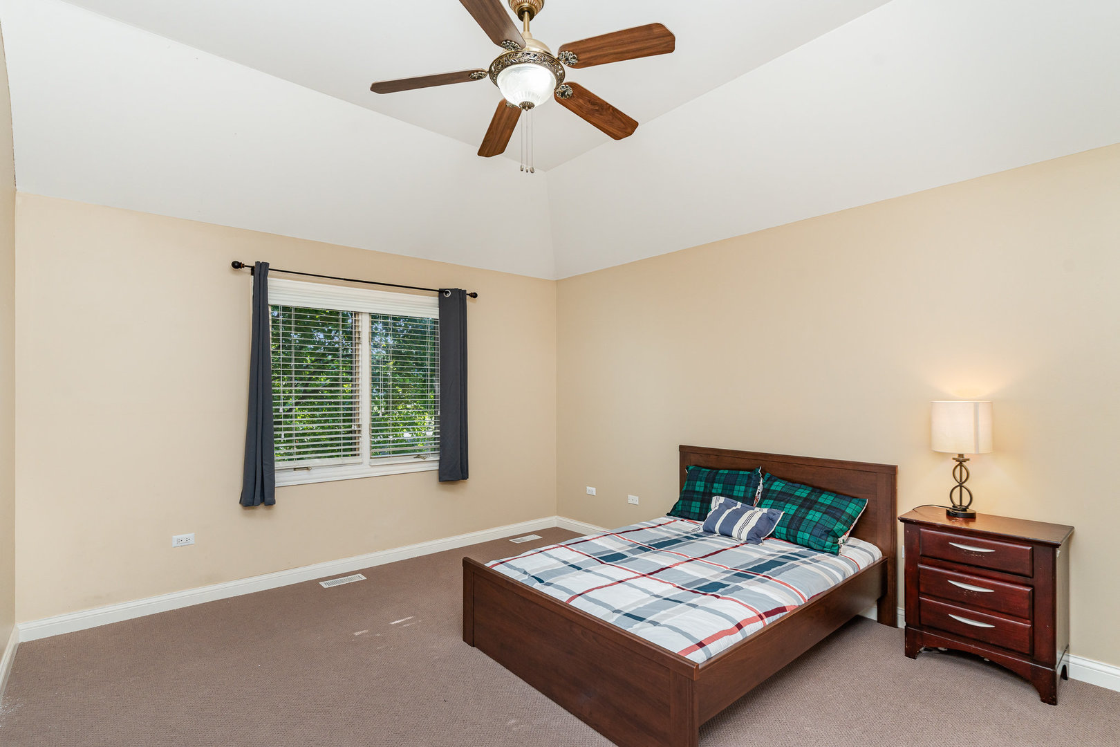 3919 Callander Court, Naperville, IL 60564