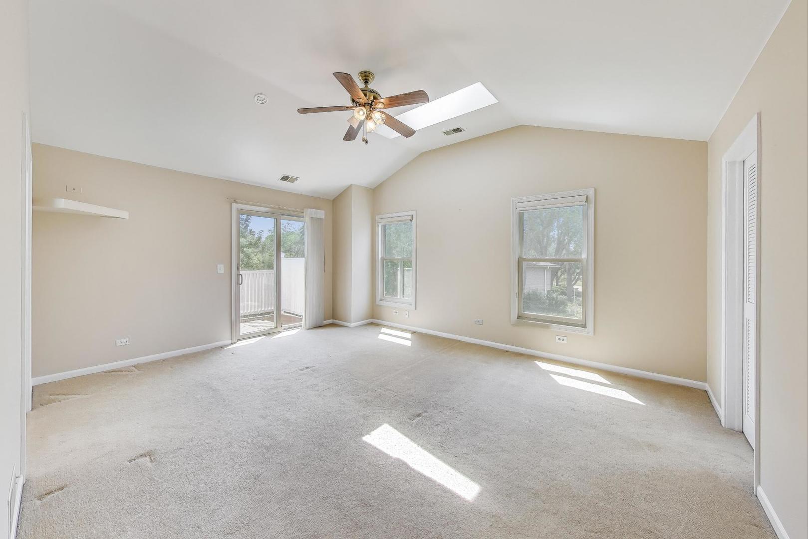 591 E Diane Drive, Palatine, IL 60074