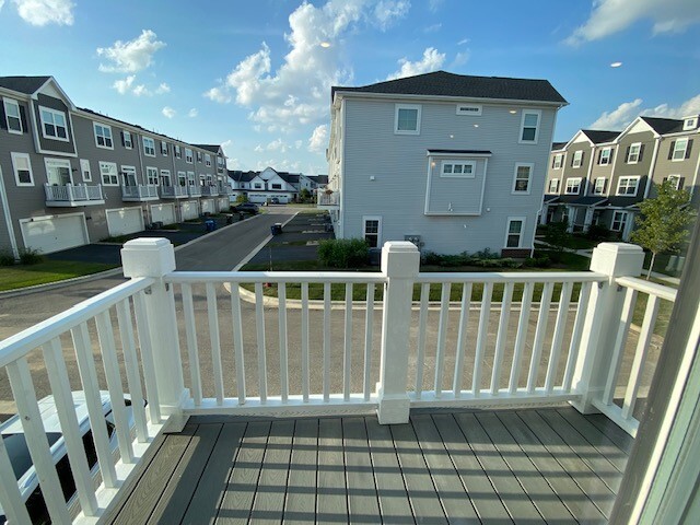 4515 Chelsea Manor Circle #4515, Aurora, IL 60504
