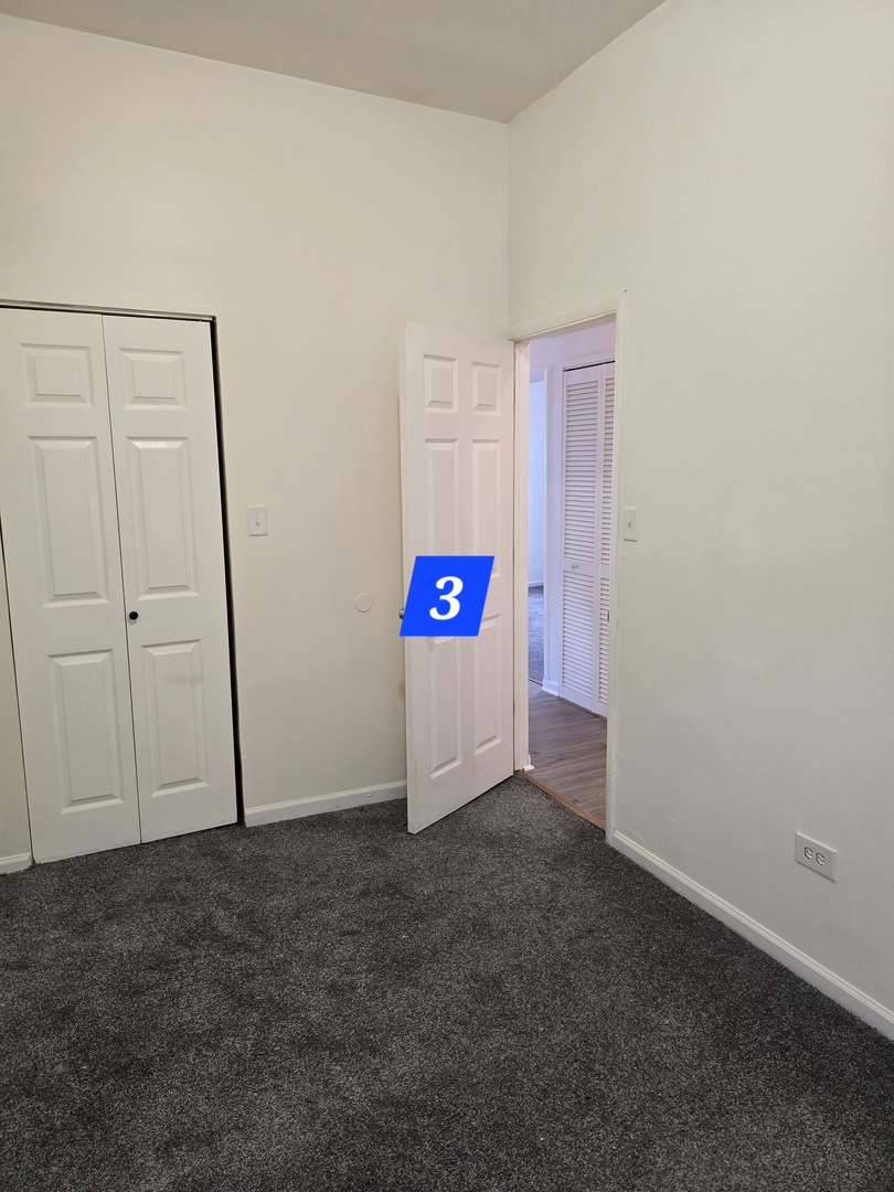 5022 S Elizabeth Street #2, Chicago, IL 60609