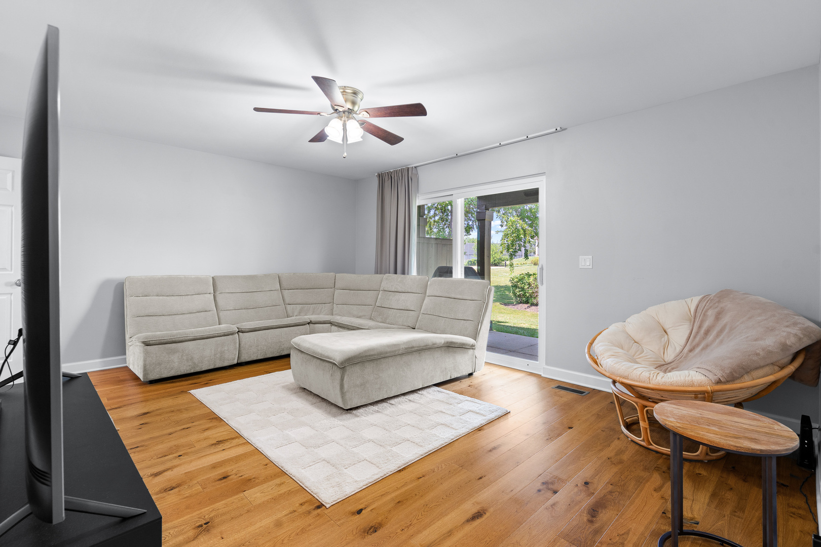 2736 S Embers Lane #2736, Arlington Heights, IL 60005
