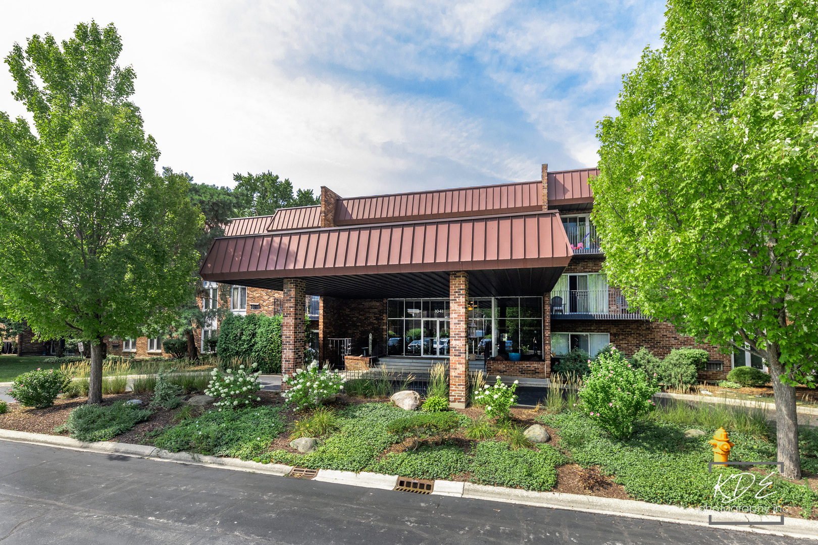 1041 W Ogden Avenue #2-121, Naperville, IL 60563