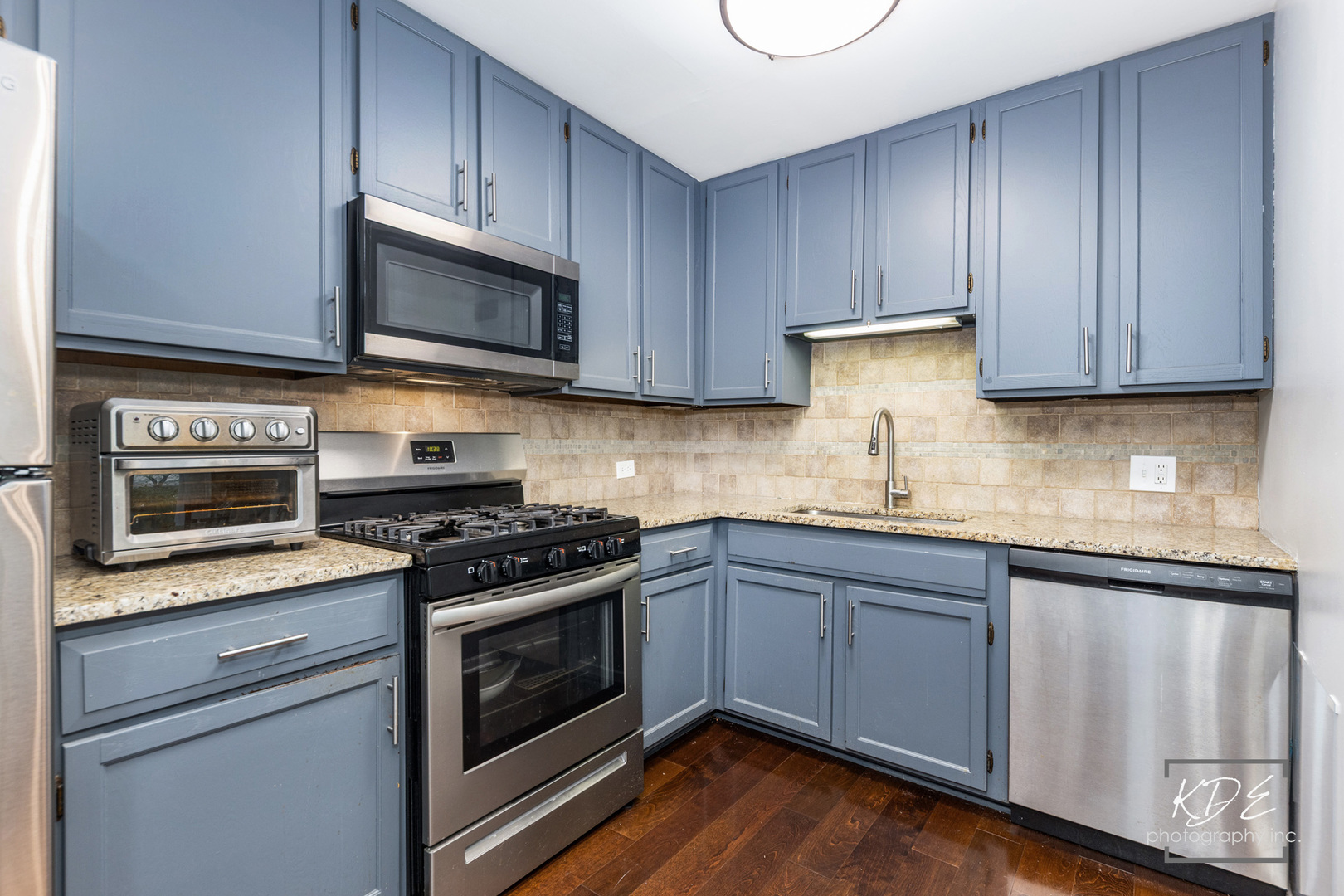 1041 W Ogden Avenue #2-121, Naperville, IL 60563