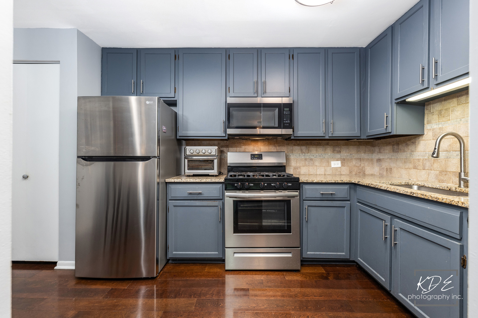 1041 W Ogden Avenue #2-121, Naperville, IL 60563