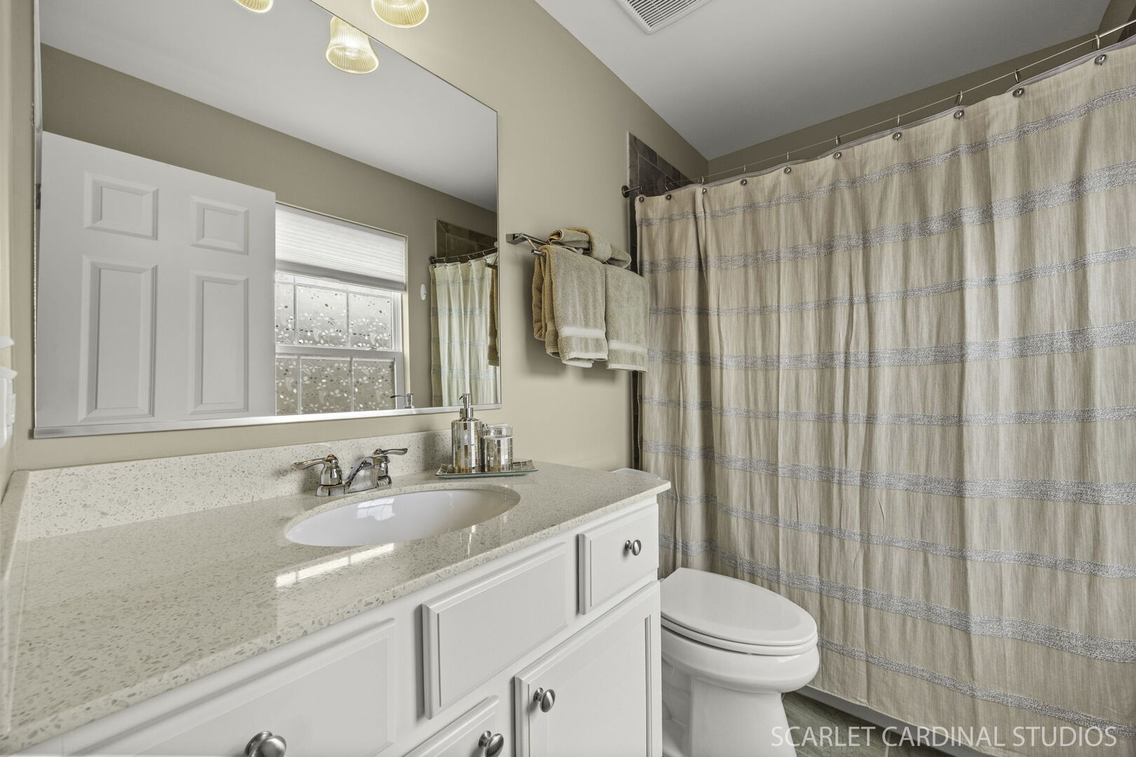 2925 Henley Lane, Naperville, IL 60540