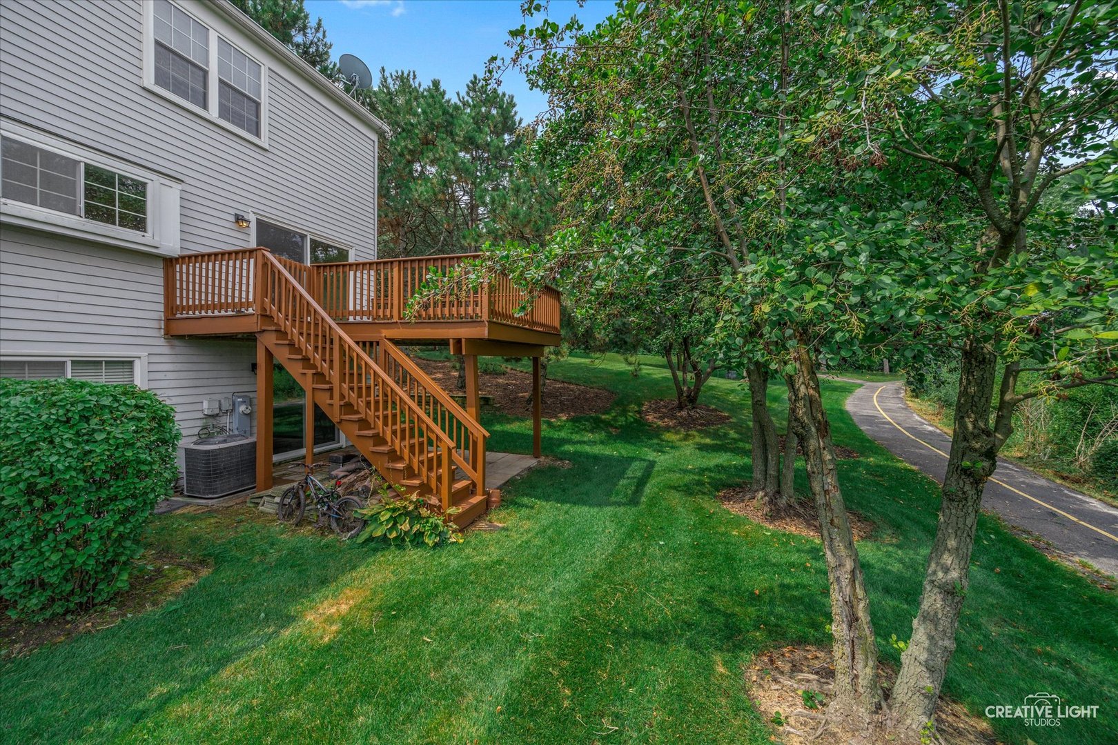 130 Park Ridge Court, Aurora, IL 60504