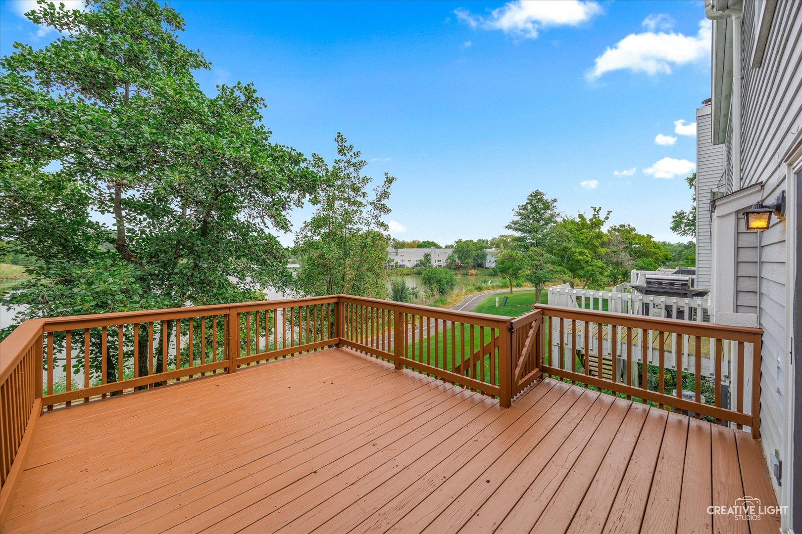130 Park Ridge Court, Aurora, IL 60504