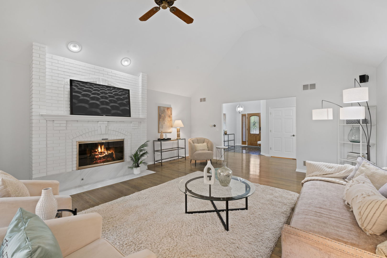 911 Red Fox Lane, Oak Brook, IL 60523