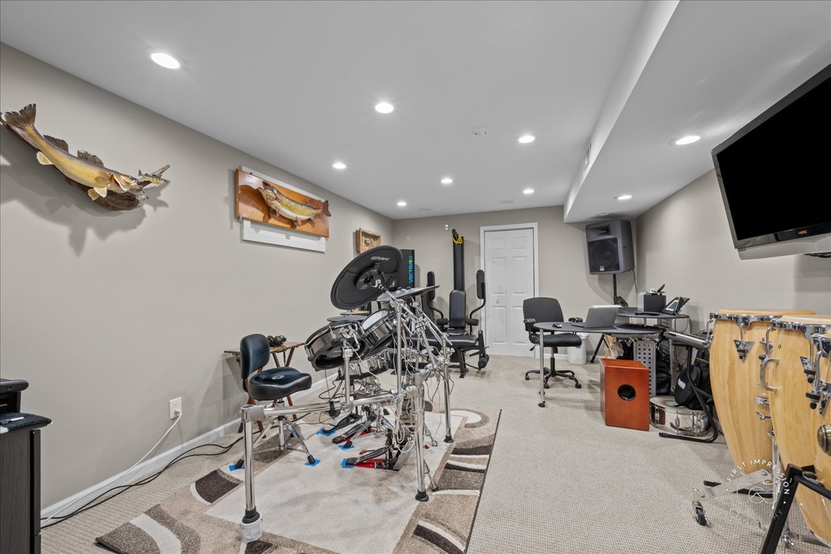 310 Timbers Trail, St. Charles, IL 60174