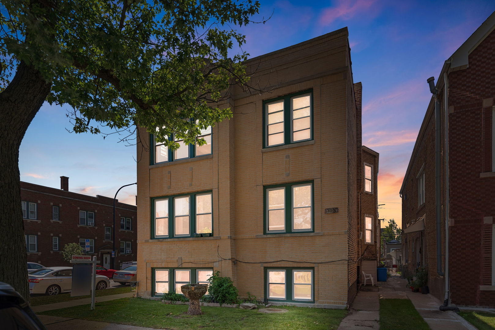 5501 W 24th Street, Cicero, IL 60804