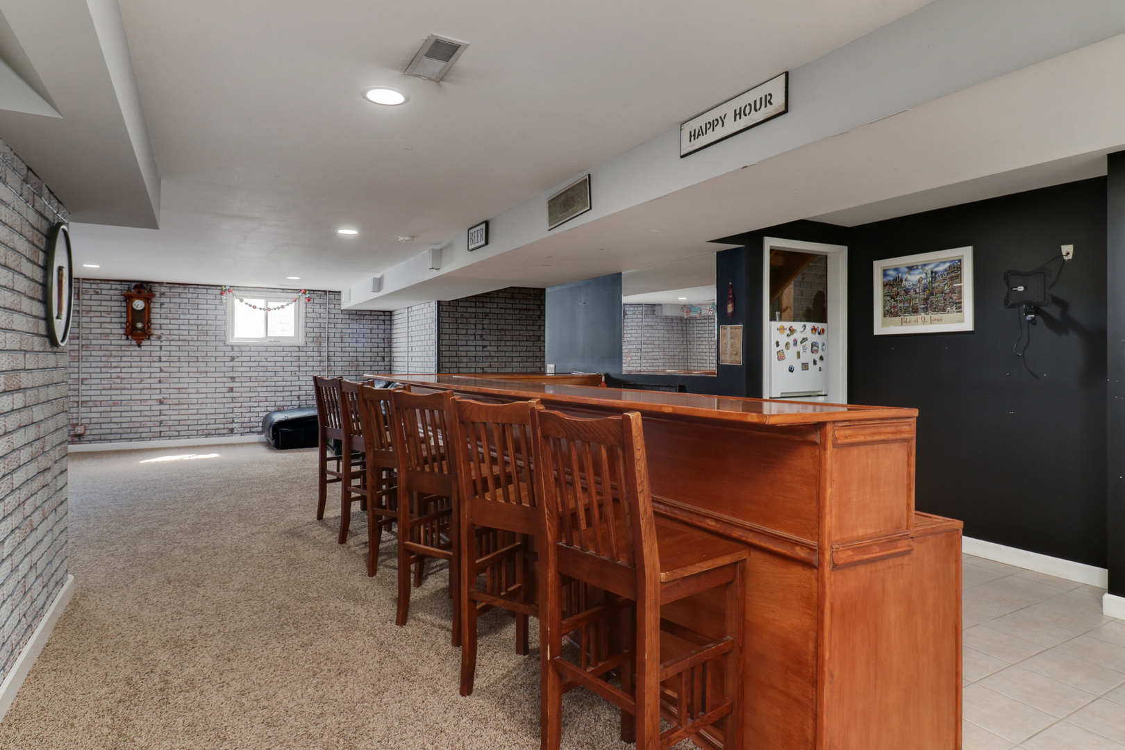 277 Clearview Road, El Paso, IL 61738