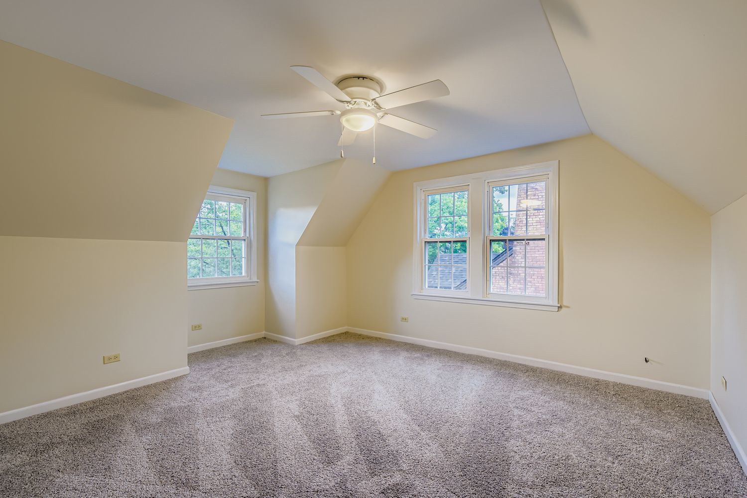 9813 S LAWNDALE Avenue, Evergreen Park, IL 60805