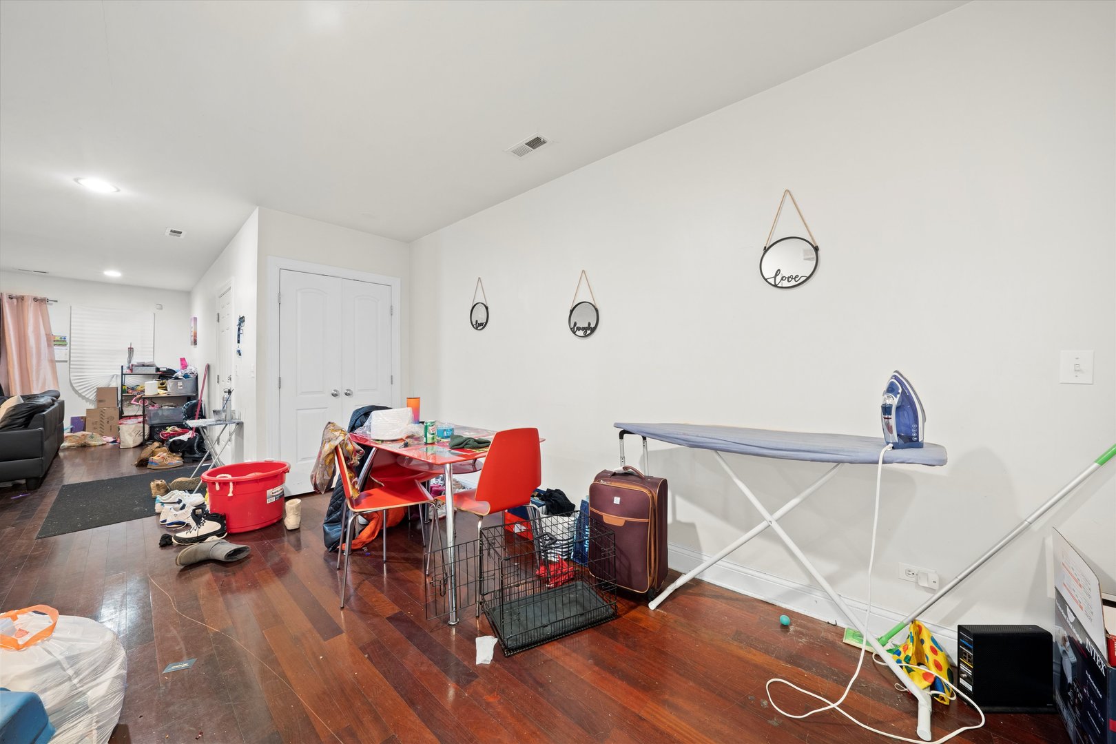 6835 S Cornell Avenue #2S, Chicago, IL 60649
