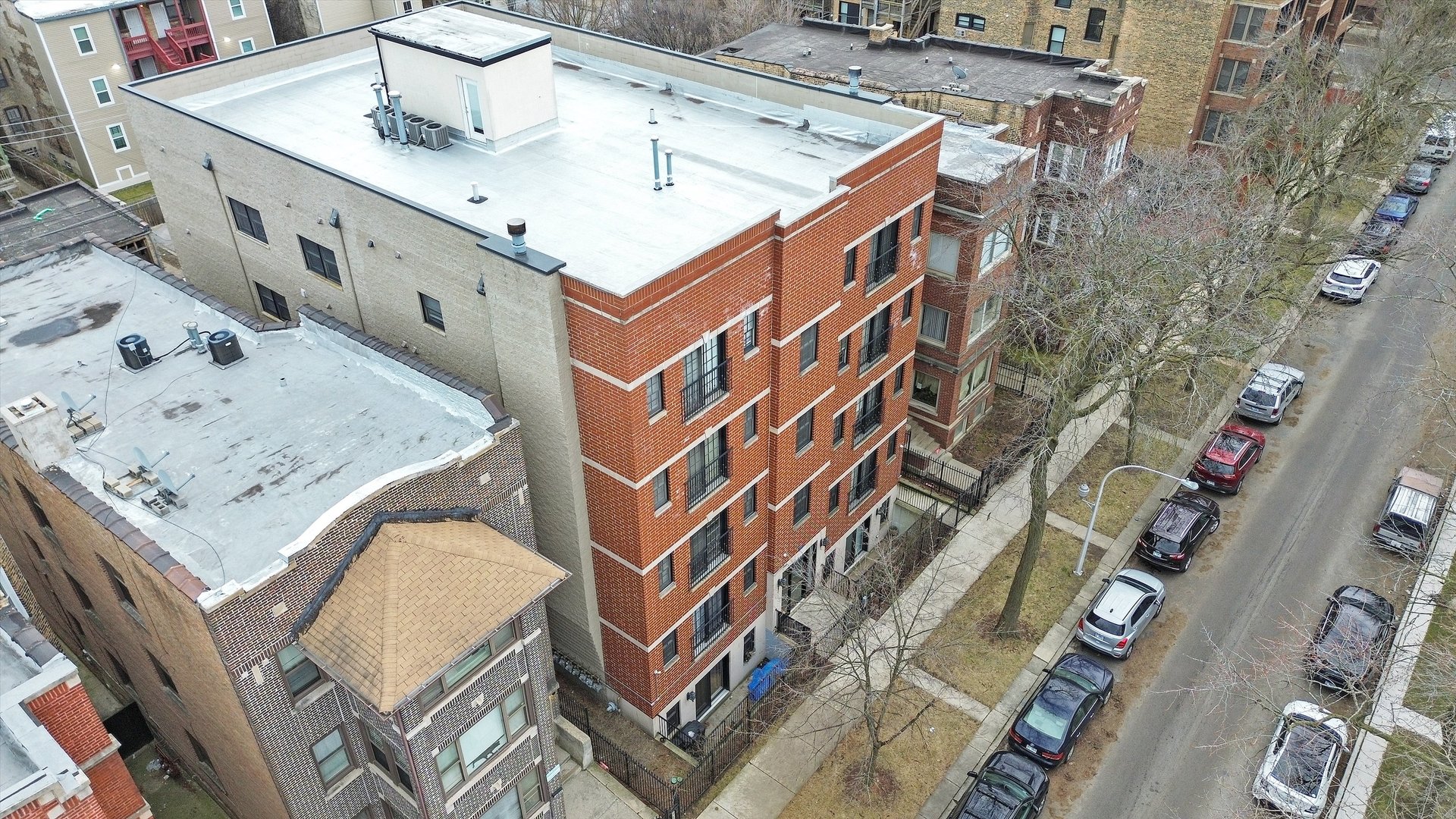 6835 S Cornell Avenue #2S, Chicago, IL 60649