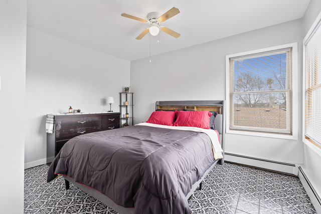 310 W Irving Park Road, Wood Dale, IL 60191
