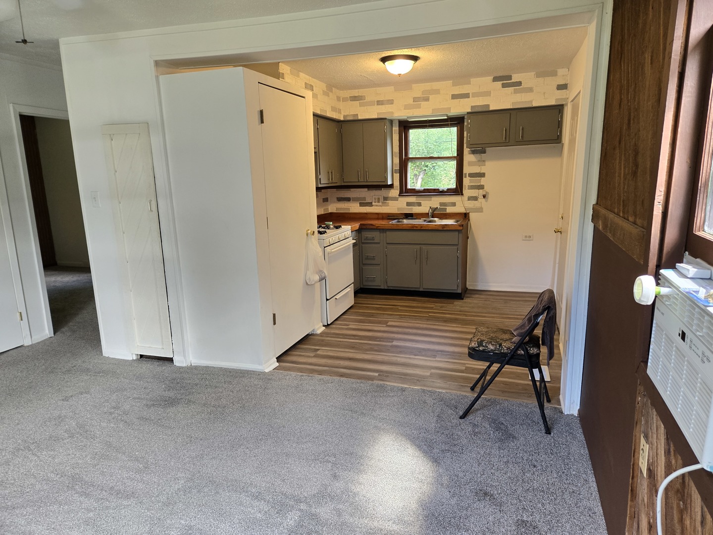 26895 N Bernice Street, Wauconda, IL 60084