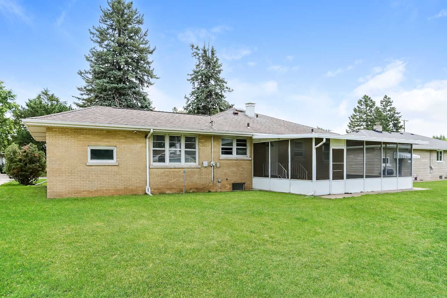1407 Highland Avenue, Joliet, IL 60435